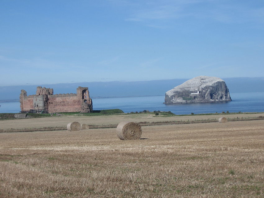 [Tantallon Castle]