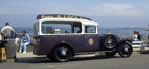 [Luca Ice Cream Van]